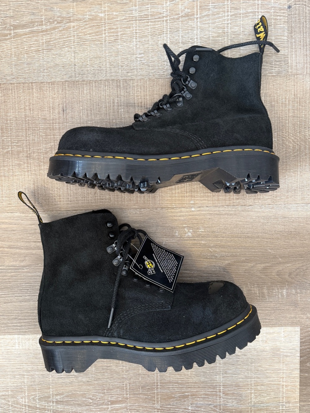 Dr. Martens 1460 Pascal Size US 7 Men / 8 Women Black Hairy Suede Lace Up Boots - Picture 3 of 9